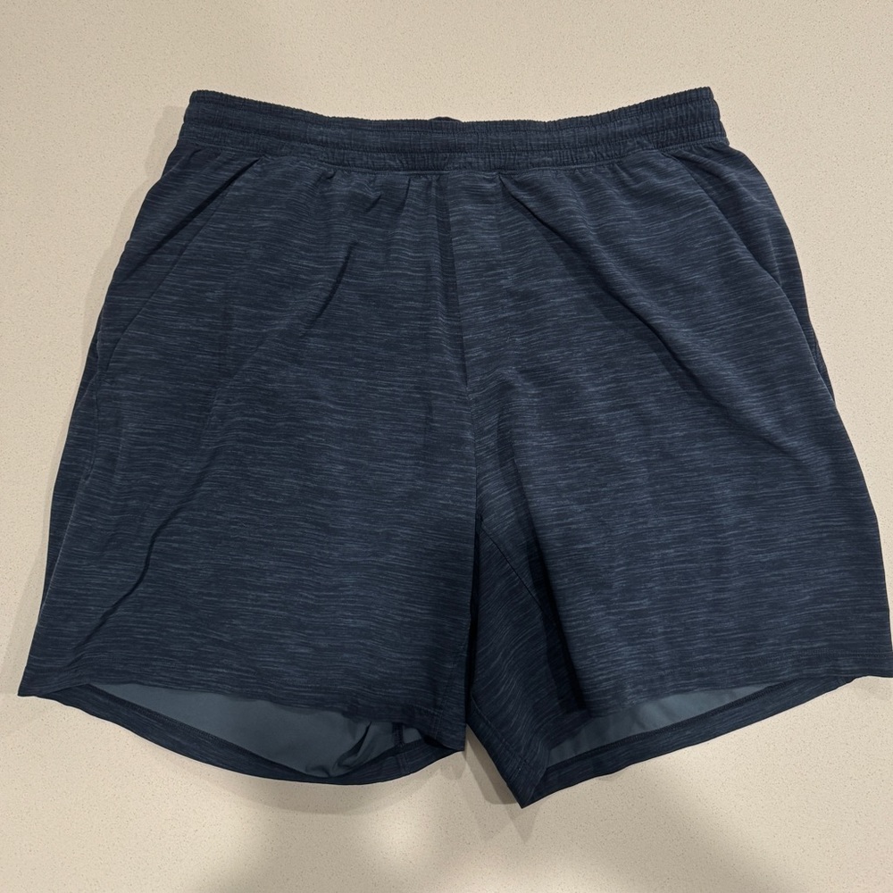 Men’s lululemon pacebreaker short